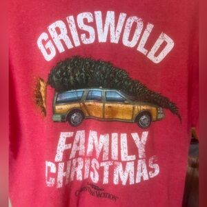 Red Griswold Family Christmas T-Shirt size large